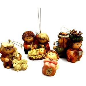 VTG Dicksons Miniature Nativity Ornaments Figurine Resin Children Xmas Decor 4PC
